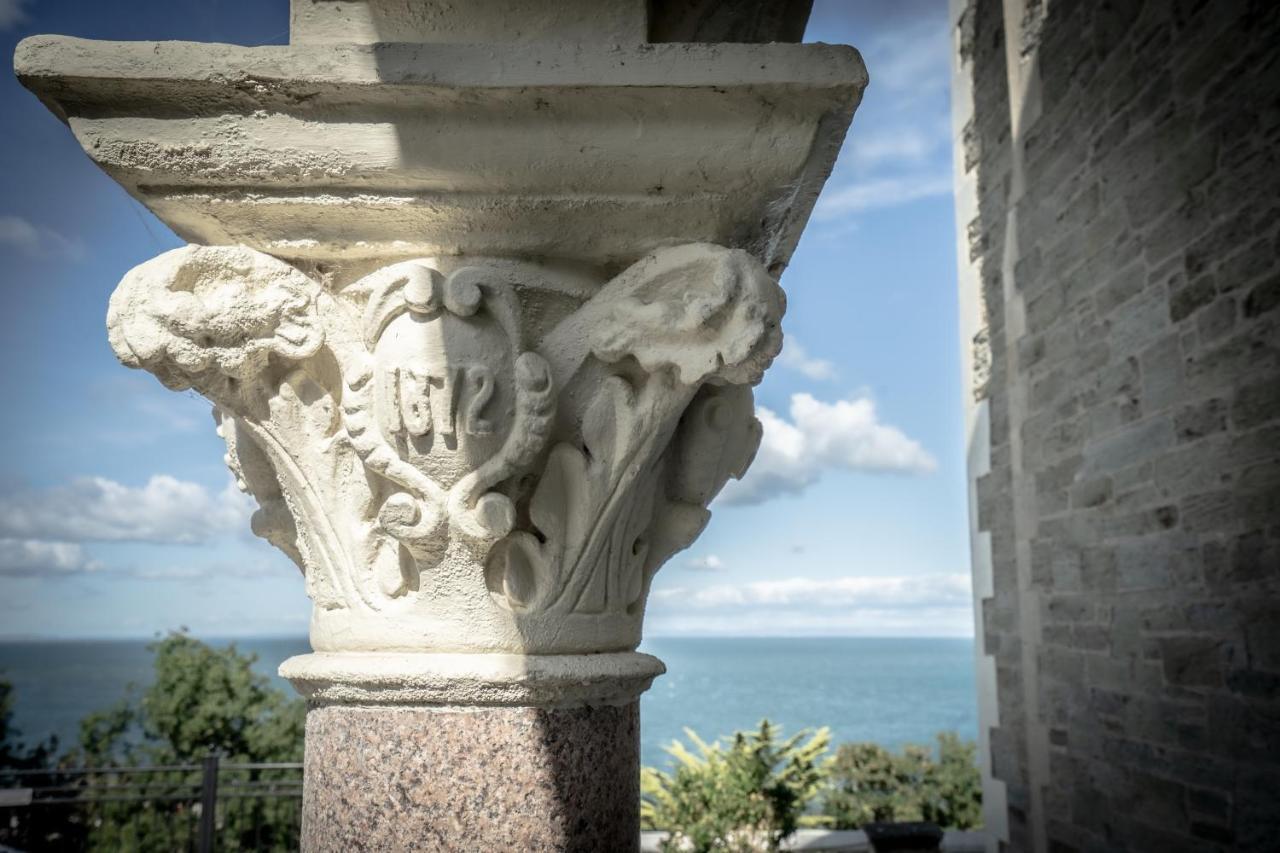 Victorian Penthouse With Panoramic Sea Views Apartment Илфракомб Екстериор снимка